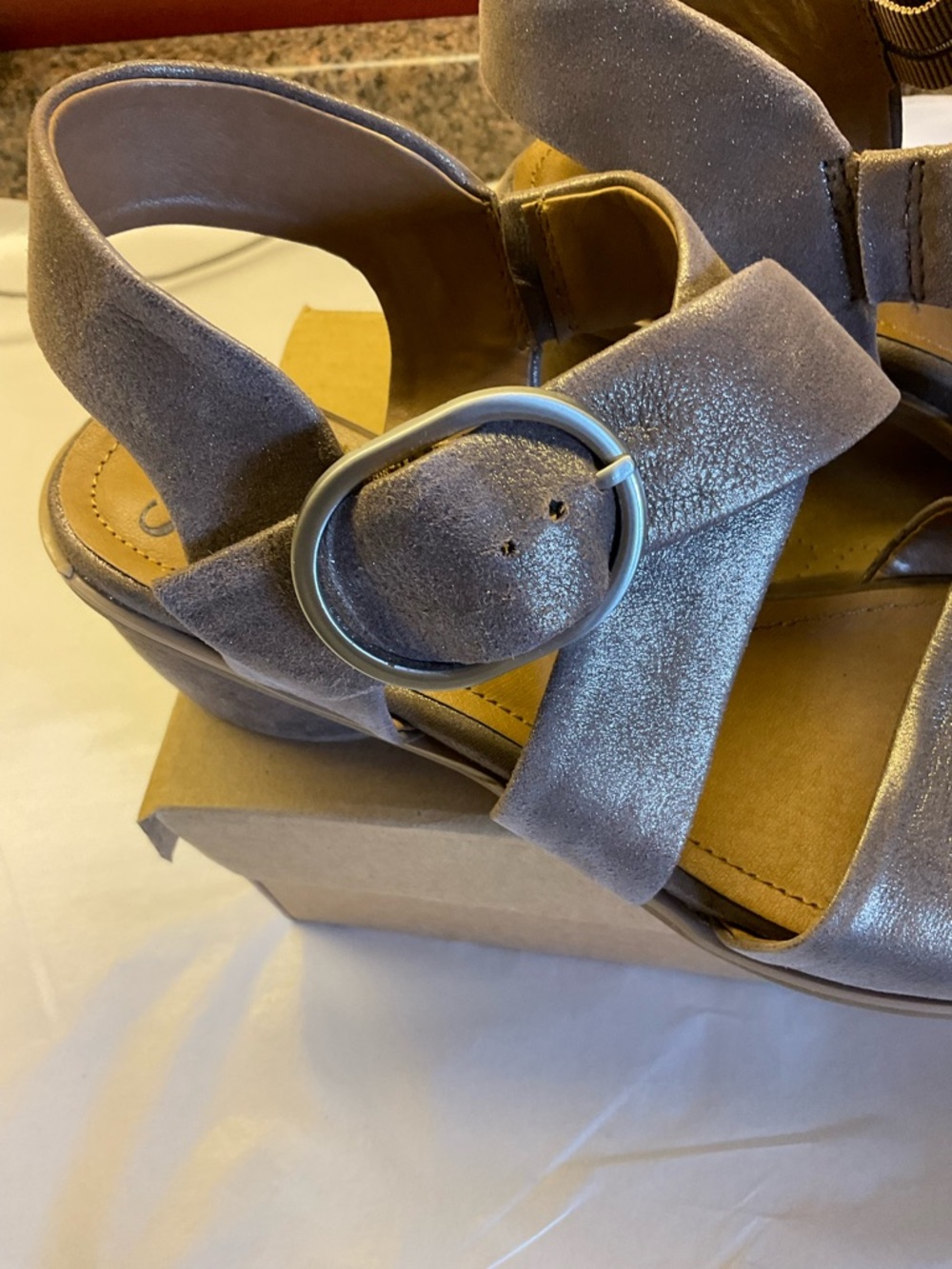 Sofft Metallica Pewter CORYN Sandals 9 - Picture 5 of 7
